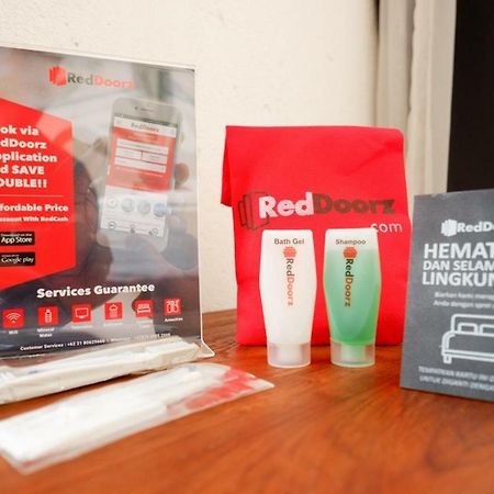 峇里島 Reddoorz @ Jalan Raya Semat Canggu旅舍 外观 照片